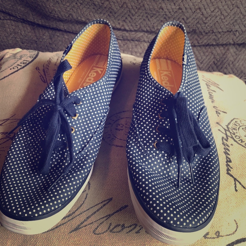 Navy polka dot keds